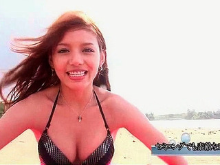 Sexy asian body posing outdoors, so horny for nippon love