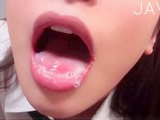 Semen-loving Japanese sweetheart indulges in tasty Tokyo treat