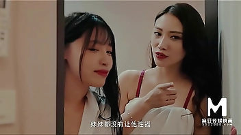 ModelMedia Asia - Family Reunion Dinner - New Year's Eve with my Stepmother and Sister-in-Law